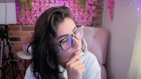 Maria online show from 04-18-26, 07:58