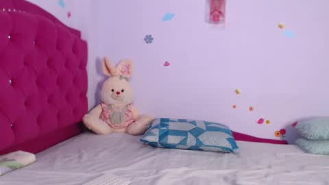 Snapshot of mariagills chatting on 02-21-26, 09:27 Giselle Mara online show from 02-21-26, 09:27