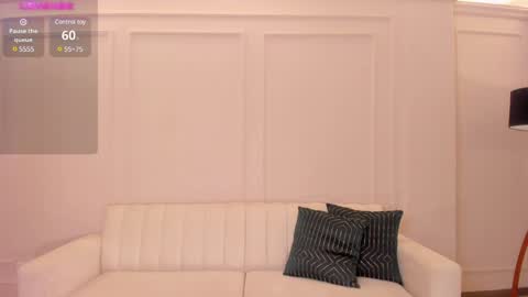 MARIA HERRERA  online show from 12-13-24, 02:21