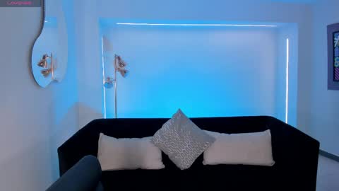 MARIA HERRERA  online show from 04-28-26, 02:27