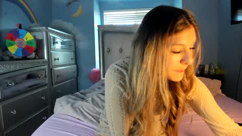 Pinkkitty online show from 04-15-26, 12:17