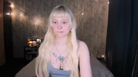 Maria online show from 12-14-25, 04:40