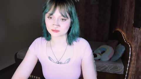 Snapshot of mariamilkis chatting on 05-12-26, 11:13 Maria online show from 05-12-26, 11:13
