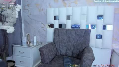 Snapshot of mariamrosse chatting on 10-10-25, 01:37 Mariam online show from 10-10-25, 01:37