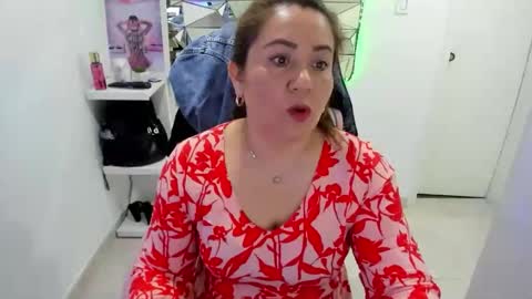 mariana01_m online show from 05-07-26, 12:43