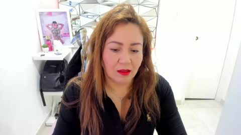 mariana01_m online show from 07-04-26, 12:22
