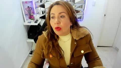 mariana01_m online show from 07-29-26, 11:52