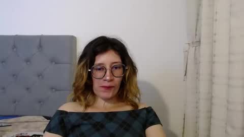 Mariana online show from 12-23-24, 09:08