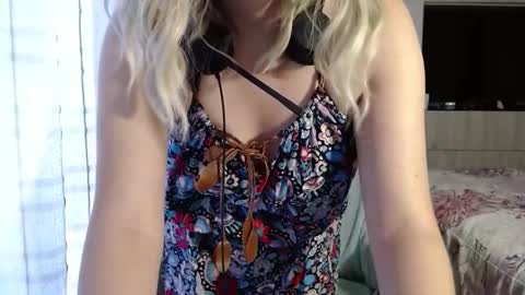 Mariana online show from 09-27-25, 09:53