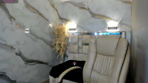 Mariana online show from 03-16-26, 11:58