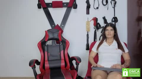 Mariana and Ronny online show from 05-27-26, 04:42