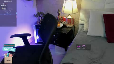 Snapshot of mariana_c chatting on 05-13-26, 02:47 Mar y online show from 05-13-26, 02:47