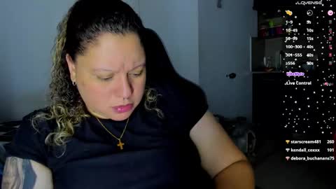 Snapshot of mariana_smittt chatting on 12-21-24, 10:17   Independent Model online show from 12-21-24, 10:17