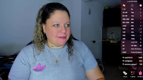 Snapshot of mariana_smittt chatting on 12-29-24, 03:57   Independent Model online show from 12-29-24, 03:57