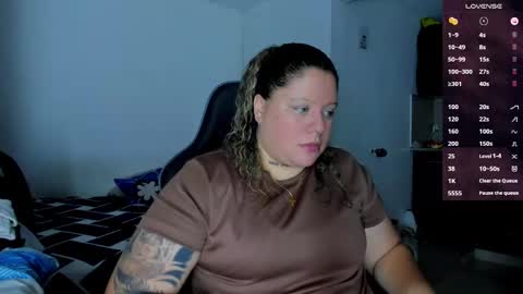 Snapshot of mariana_smittt chatting on 01-01-25, 07:10   Independent Model online show from 01-01-25, 07:10