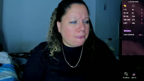 Snapshot of mariana_smittt chatting on 01-22-25, 02:59   Independent Model online show from 01-22-25, 02:59