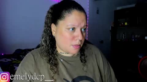 Snapshot of mariana_smittt chatting on 09-26-25, 07:01   Independent Model online show from 09-26-25, 07:01
