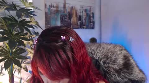 Snapshot of marianaaaa777 chatting on 11-14-25, 04:11 Vane online show from 11-14-25, 04:11