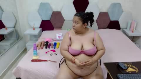 mariana online show from 04-03-26, 03:43