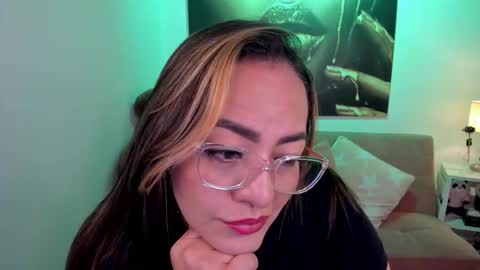 Mariana Lopez online show from 03-26-26, 01:33