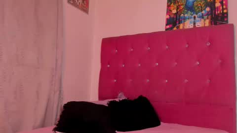 Snapshot of marianawlls chatting on 02-03-26, 08:41 mariana williams online show from 02-03-26, 08:41