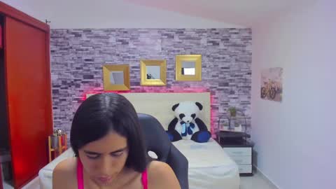 Snapshot of marianaxxx__ chatting on 12-20-24, 08:12 Mariana online show from 12-20-24, 08:12