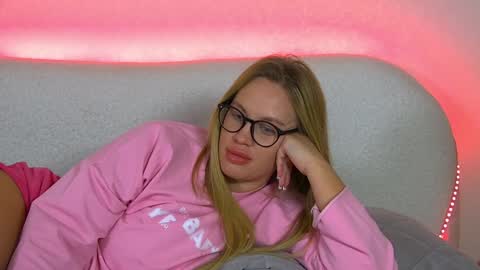 Maria online show from 01-25-25, 10:18