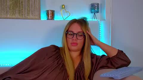 Maria online show from 03-01-25, 09:59