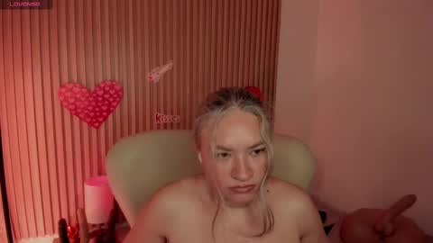 Marian Love  online show from 02-15-25, 10:44