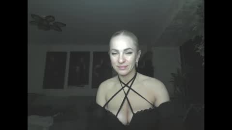 marianna1977 online show from 04-20-26, 05:48