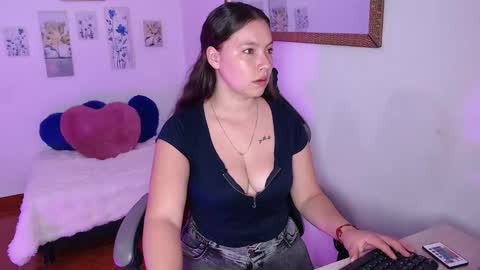 Snapshot of marianna__777 chatting on 02-26-26, 06:56 Mariana online show from 02-26-26, 06:56