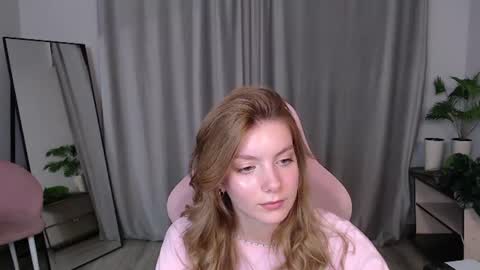 marianna_meow246 online show from 06-12-26, 07:24