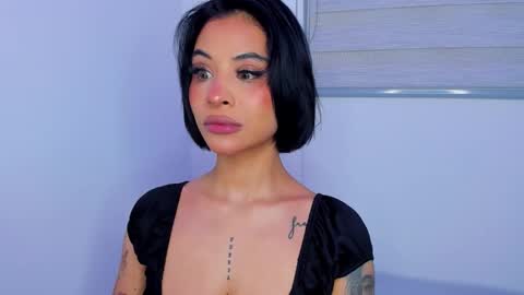 M A R I A N E online show from 02-03-26, 06:22