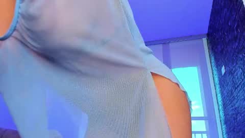 M A R I A N E online show from 06-01-26, 11:01