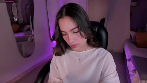 Marianne  online show from 11-29-25, 10:46