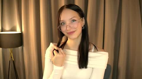 Snapshot of mariannsullivant chatting on 11-03-25, 09:59 Rachel online show from 11-03-25, 09:59