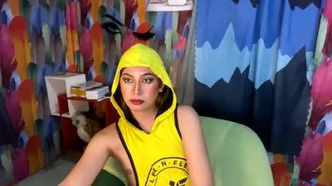 Snapshot of mariaosawa56 chatting on 01-14-25, 01:17 cum cum online show from 01-14-25, 01:17