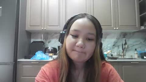 Vivi online show from 07-20-26, 06:17