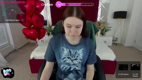 Snapshot of marich_ka chatting on 02-12-25, 08:49 MaRich Ka online show from 02-12-25, 08:49