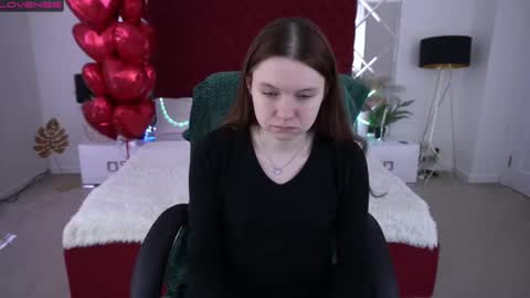 Snapshot of marich_ka chatting on 02-19-25, 10:01 MaRich Ka online show from 02-19-25, 10:01