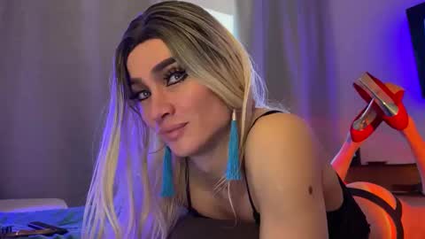 Snapshot of maridekoks chatting on 12-11-24, 11:41 Mari online show from 12-11-24, 11:41