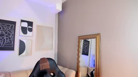 Snapshot of marie_bass chatting on 06-22-26, 01:41 marie_bass online show from 06-22-26, 01:41