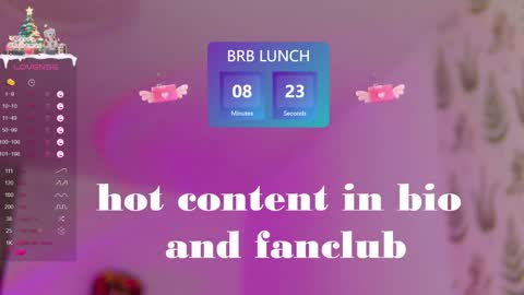 Snapshot of marie_diaze chatting on 12-14-24, 08:23 Marie LEAVE YOUR WITH ME online show from 12-14-24, 08:23