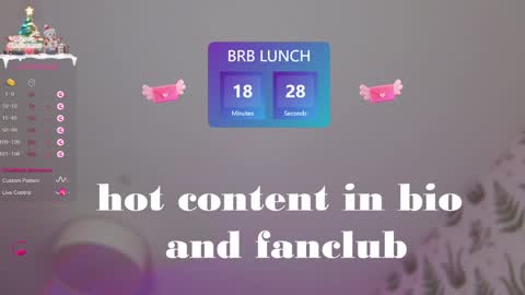 Snapshot of marie_diaze chatting on 12-30-24, 11:15 Marie LEAVE YOUR WITH ME online show from 12-30-24, 11:15