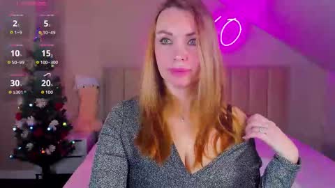 Snapshot of marie_hayes chatting on 12-18-25, 01:55 marie_hayes online show from 12-18-25, 01:55