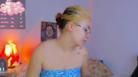 Mariee online show from 05-21-26, 07:10