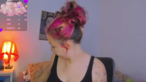 Mariee online show from 06-25-26, 08:13
