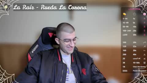 Snapshot of marielessfan chatting on 10-24-25, 09:11 Marie online show from 10-24-25, 09:11