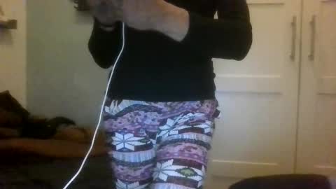 mariellesissy online show from 10-06-25, 06:44