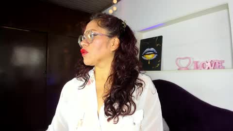 Snapshot of mariia_paulaa chatting on 05-04-26, 01:18 mariia_paulaa online show from 05-04-26, 01:18